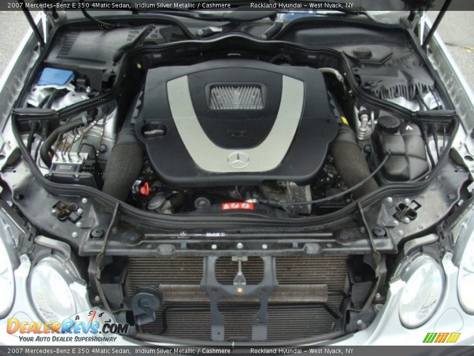 2007 Mercedes-Benz E 350 4Matic Sedan Iridium Silver Metallic / Cashmere Photo #28