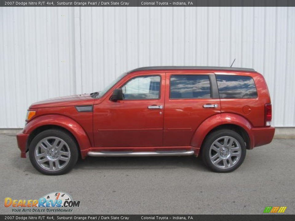 2007 Dodge Nitro R/T 4x4 Sunburst Orange Pearl / Dark Slate Gray Photo #2