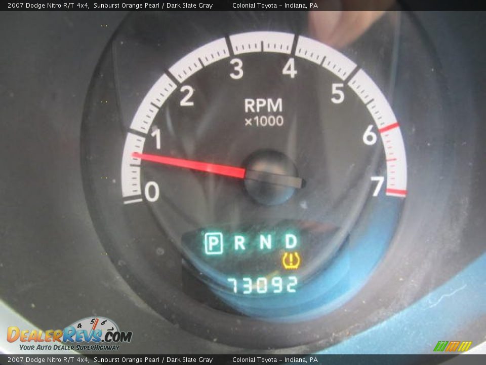 2007 Dodge Nitro R/T 4x4 Sunburst Orange Pearl / Dark Slate Gray Photo #20