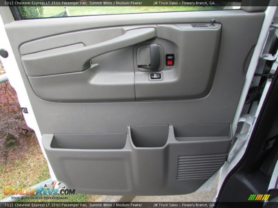 2012 Chevrolet Express LT 3500 Passenger Van Summit White / Medium Pewter Photo #13