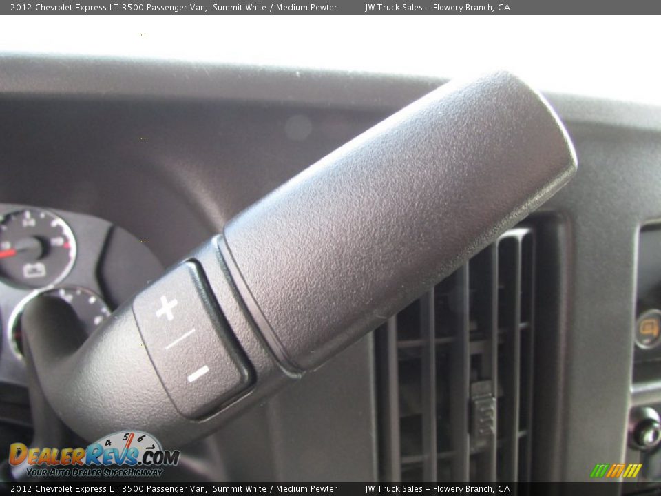 2012 Chevrolet Express LT 3500 Passenger Van Summit White / Medium Pewter Photo #22