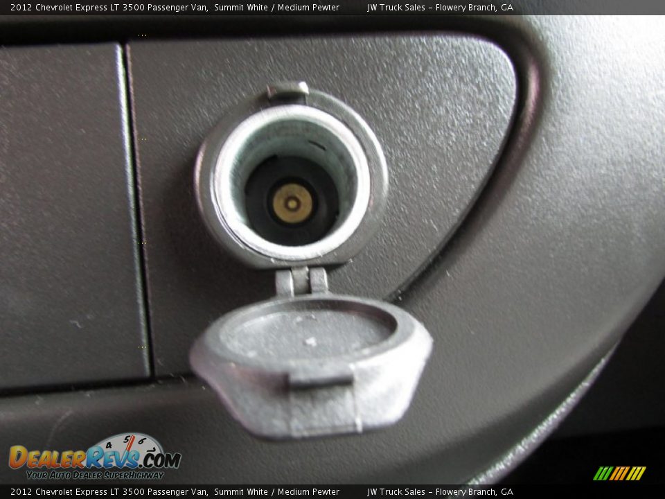 2012 Chevrolet Express LT 3500 Passenger Van Summit White / Medium Pewter Photo #28