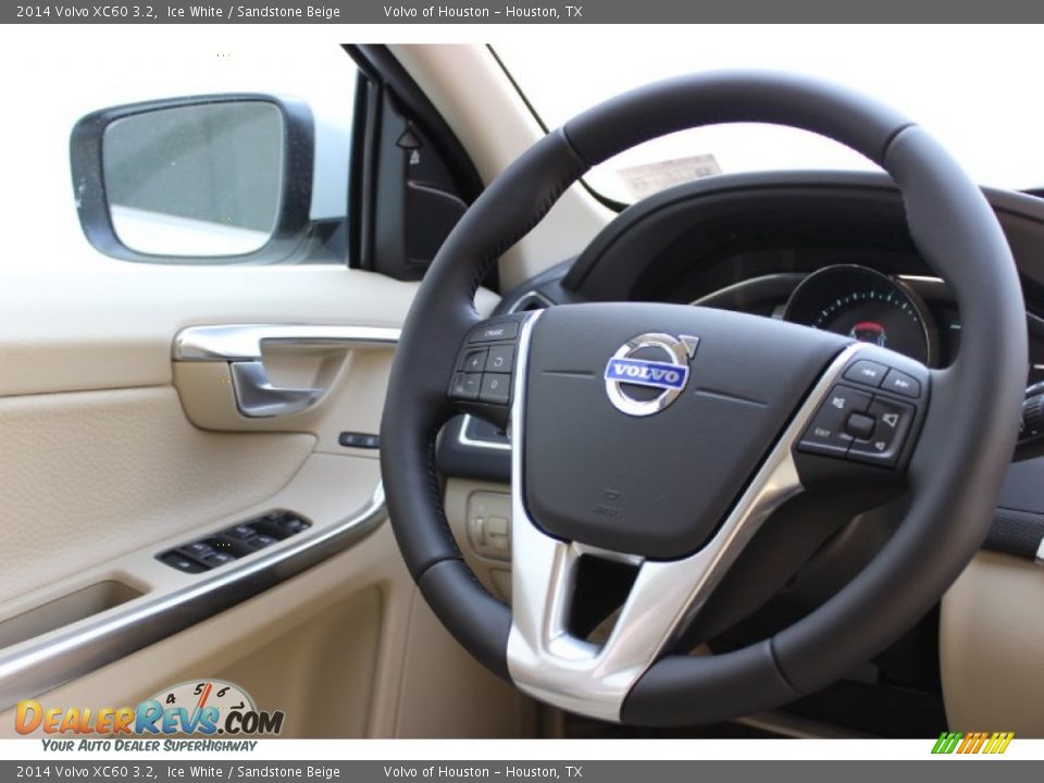 2014 Volvo XC60 3.2 Ice White / Sandstone Beige Photo #31