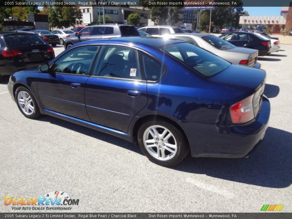2005 Subaru Legacy 2.5i Limited Sedan Regal Blue Pearl / Charcoal Black Photo #10