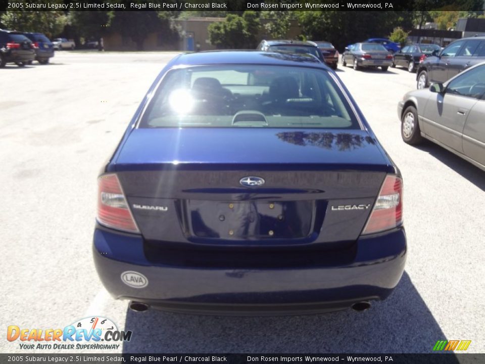 2005 Subaru Legacy 2.5i Limited Sedan Regal Blue Pearl / Charcoal Black Photo #11