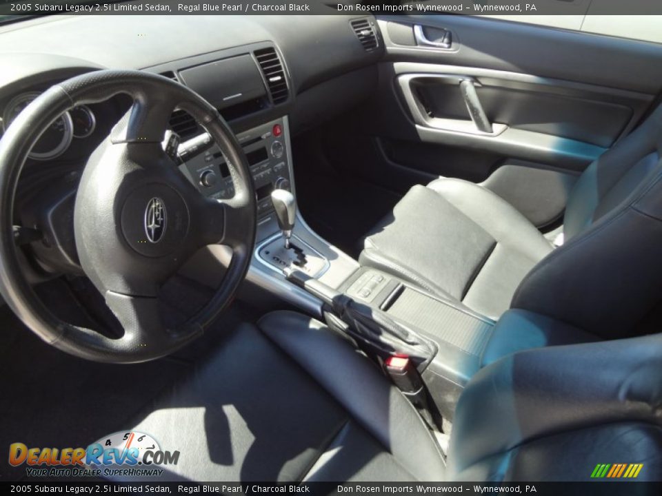 2005 Subaru Legacy 2.5i Limited Sedan Regal Blue Pearl / Charcoal Black Photo #12