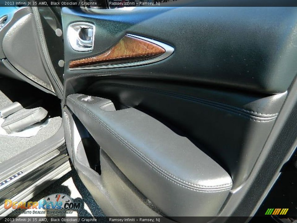 2013 Infiniti JX 35 AWD Black Obsidian / Graphite Photo #31