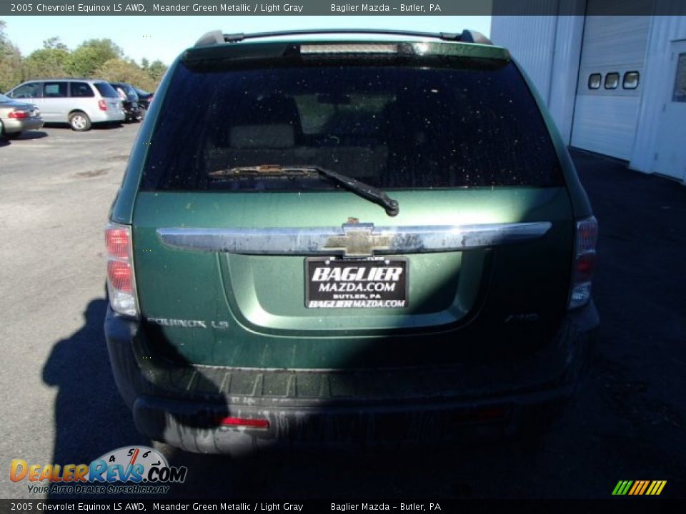 2005 Chevrolet Equinox LS AWD Meander Green Metallic / Light Gray Photo #6