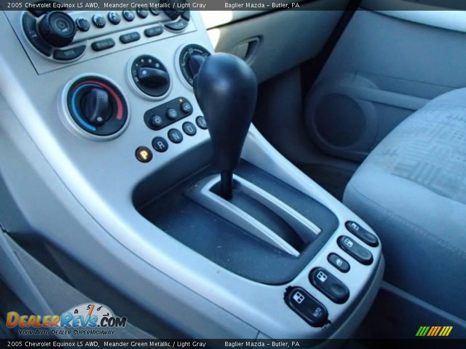 2005 Chevrolet Equinox LS AWD Meander Green Metallic / Light Gray Photo #12