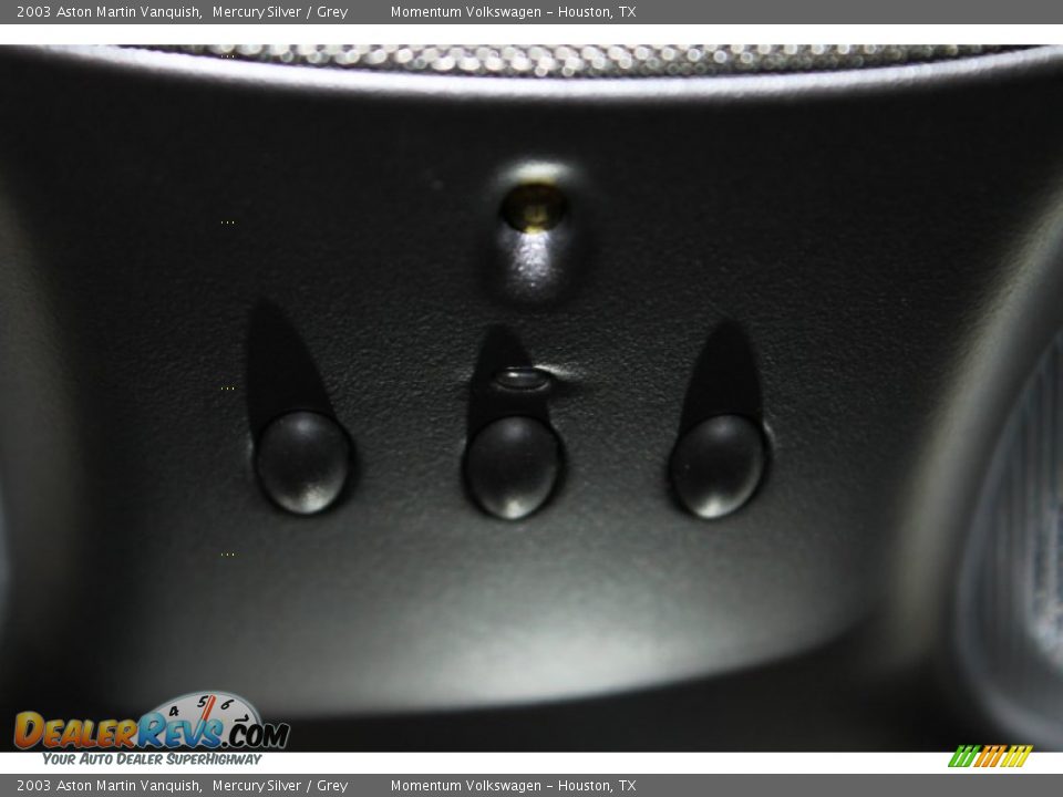 Controls of 2003 Aston Martin Vanquish  Photo #20