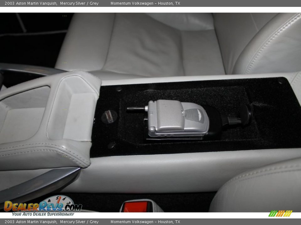 2003 Aston Martin Vanquish Mercury Silver / Grey Photo #24