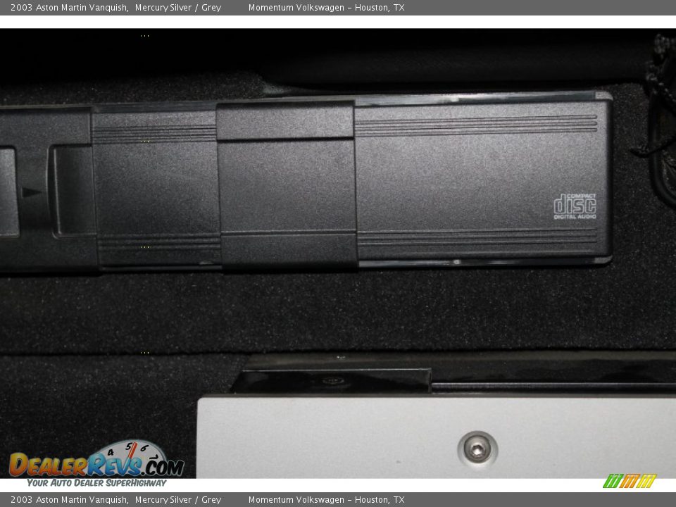 2003 Aston Martin Vanquish Mercury Silver / Grey Photo #27