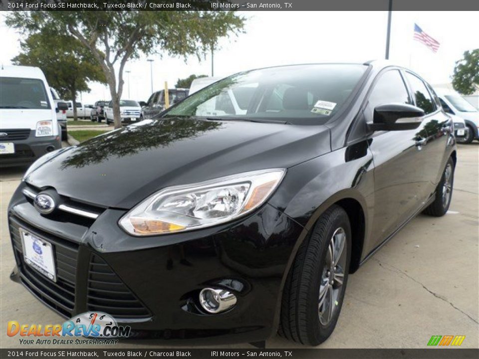 2014 Ford Focus SE Hatchback Tuxedo Black / Charcoal Black Photo #1
