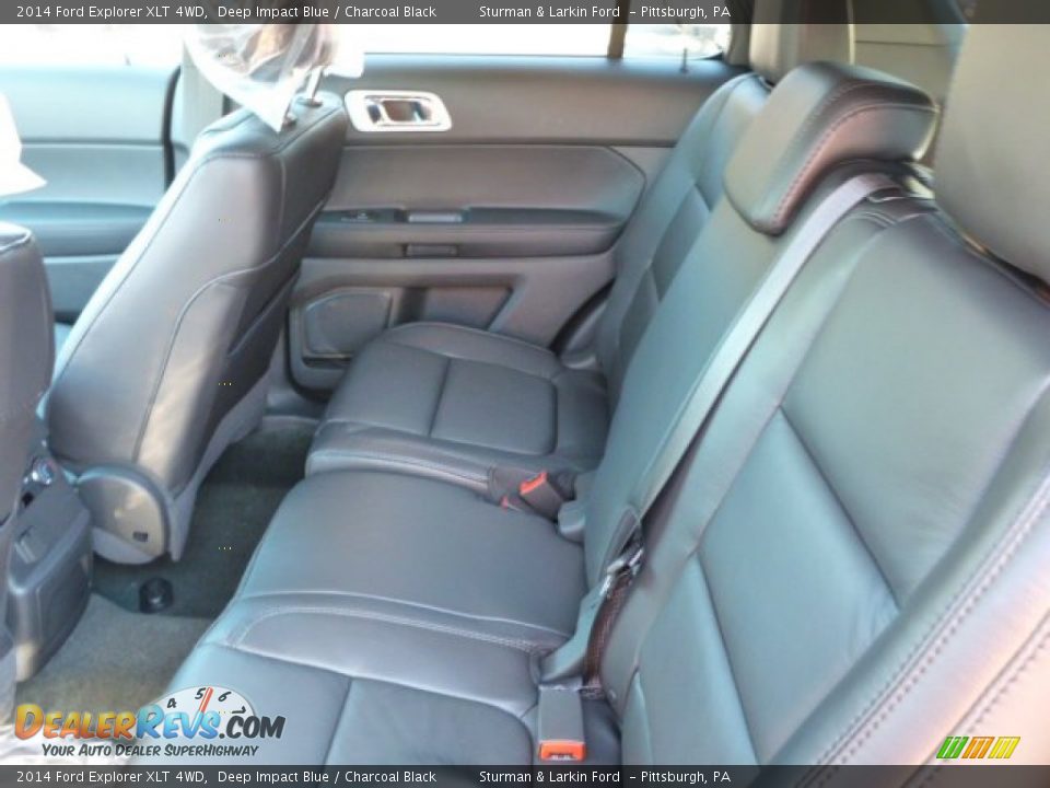 2014 Ford Explorer XLT 4WD Deep Impact Blue / Charcoal Black Photo #9