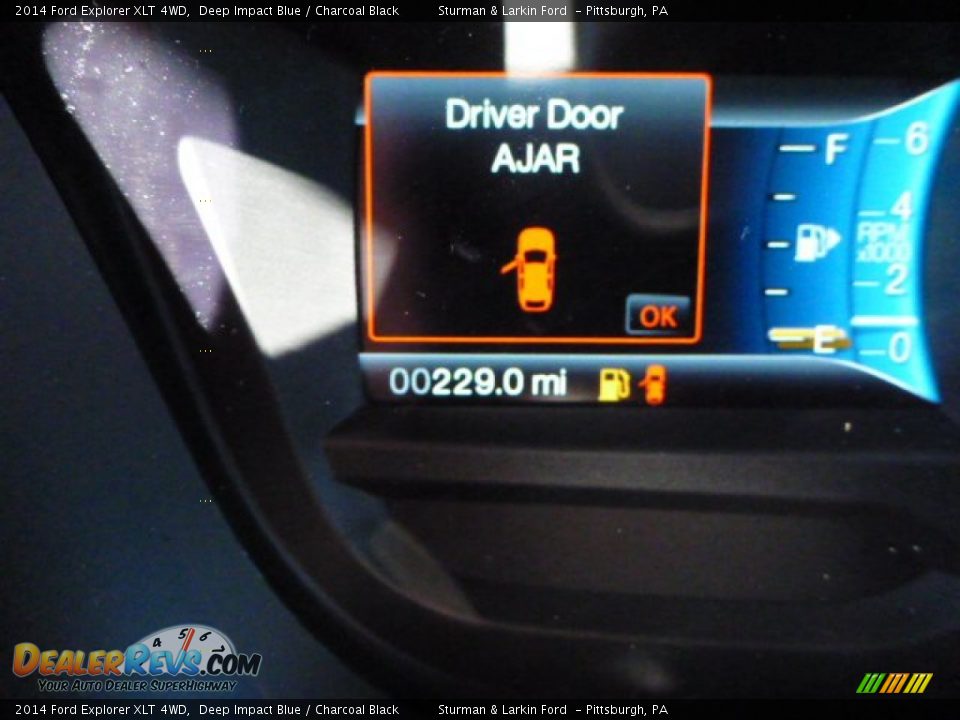 2014 Ford Explorer XLT 4WD Deep Impact Blue / Charcoal Black Photo #15