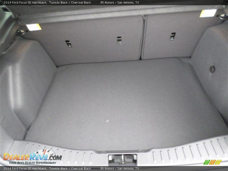 2014 Ford Focus SE Hatchback Tuxedo Black / Charcoal Black Photo #12