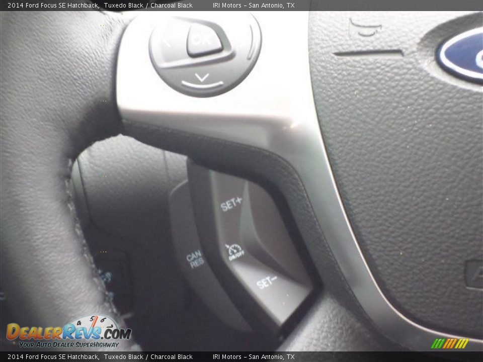 2014 Ford Focus SE Hatchback Tuxedo Black / Charcoal Black Photo #16