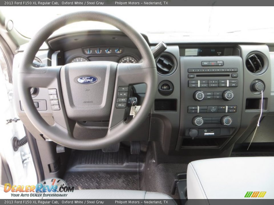 2013 Ford F150 XL Regular Cab Oxford White / Steel Gray Photo #24