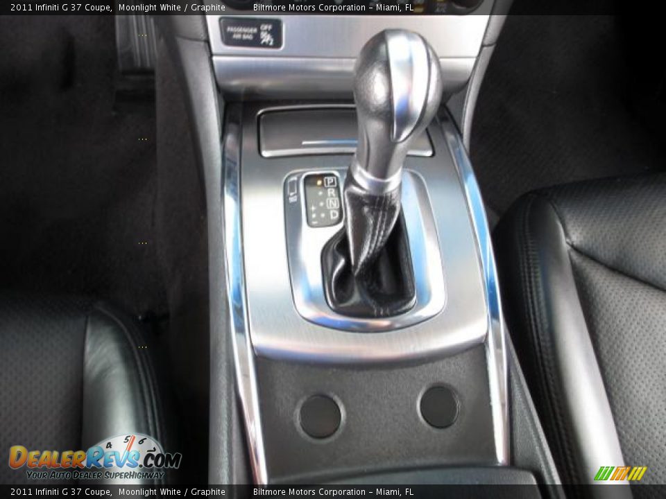 2011 Infiniti G 37 Coupe Moonlight White / Graphite Photo #16