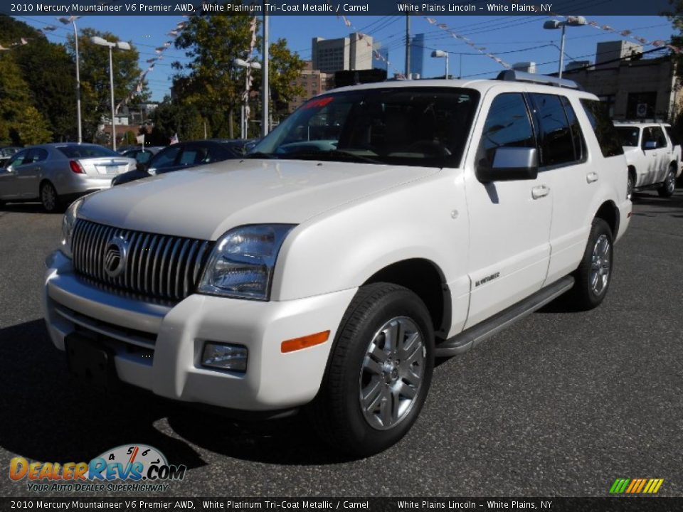 Front 3/4 View of 2010 Mercury Mountaineer V6 Premier AWD Photo #8