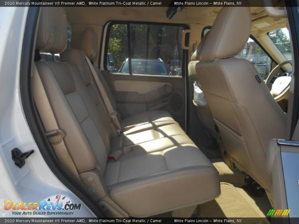 2010 Mercury Mountaineer V6 Premier AWD White Platinum Tri-Coat Metallic / Camel Photo #10
