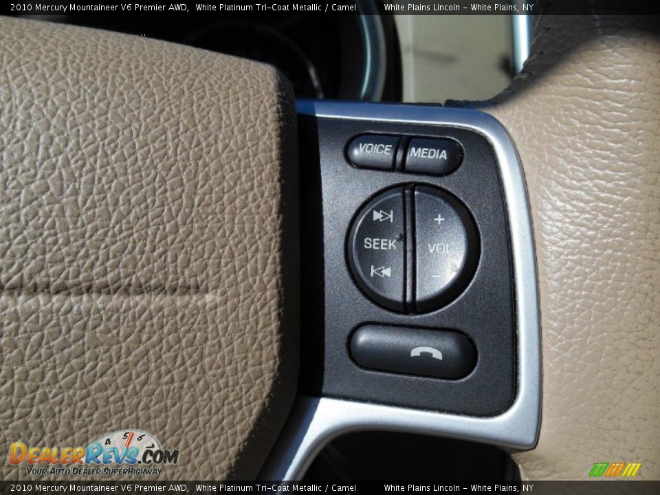 2010 Mercury Mountaineer V6 Premier AWD White Platinum Tri-Coat Metallic / Camel Photo #21
