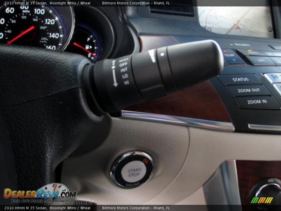 2010 Infiniti M 35 Sedan Moonlight White / Wheat Photo #18
