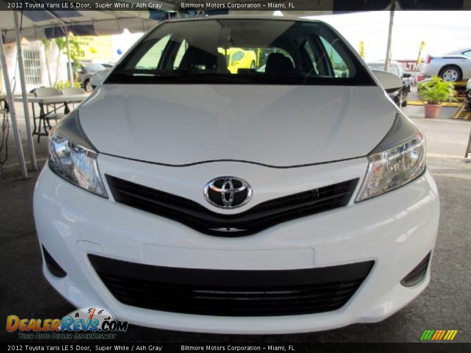 2012 Toyota Yaris LE 5 Door Super White / Ash Gray Photo #2