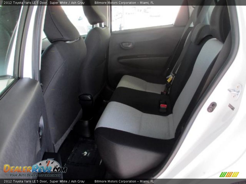 2012 Toyota Yaris LE 5 Door Super White / Ash Gray Photo #9