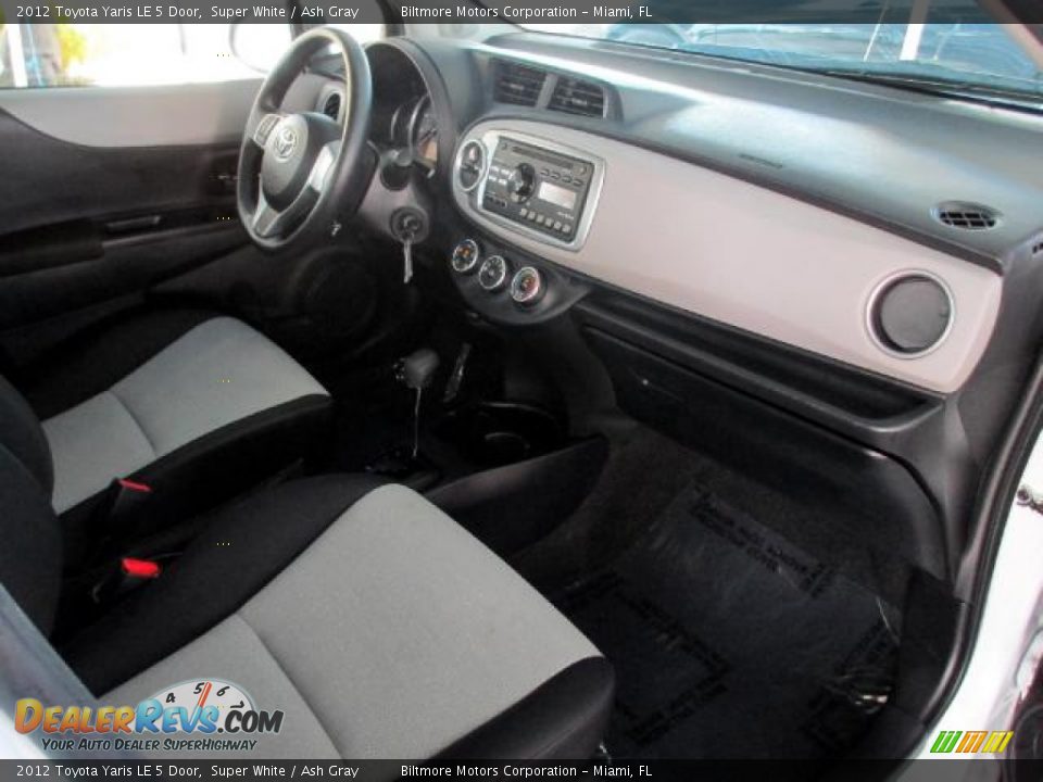 2012 Toyota Yaris LE 5 Door Super White / Ash Gray Photo #12