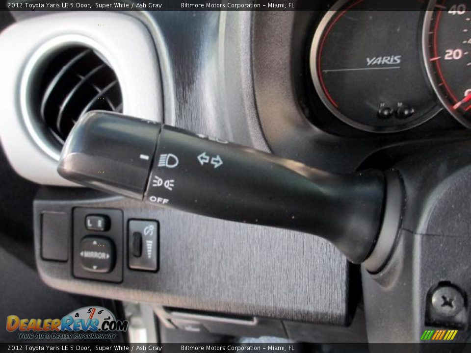 2012 Toyota Yaris LE 5 Door Super White / Ash Gray Photo #17