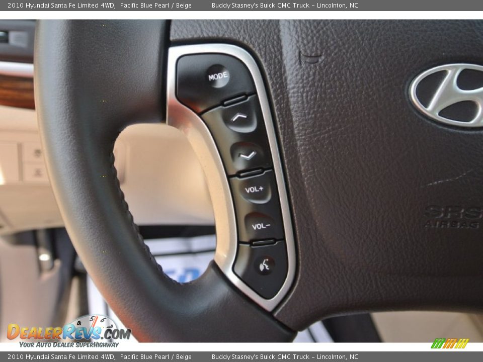 2010 Hyundai Santa Fe Limited 4WD Pacific Blue Pearl / Beige Photo #17