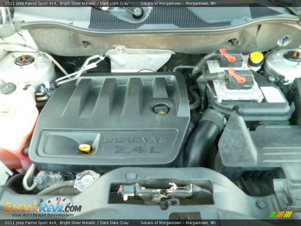 2011 Jeep Patriot Sport 4x4 Bright Silver Metallic / Dark Slate Gray Photo #18