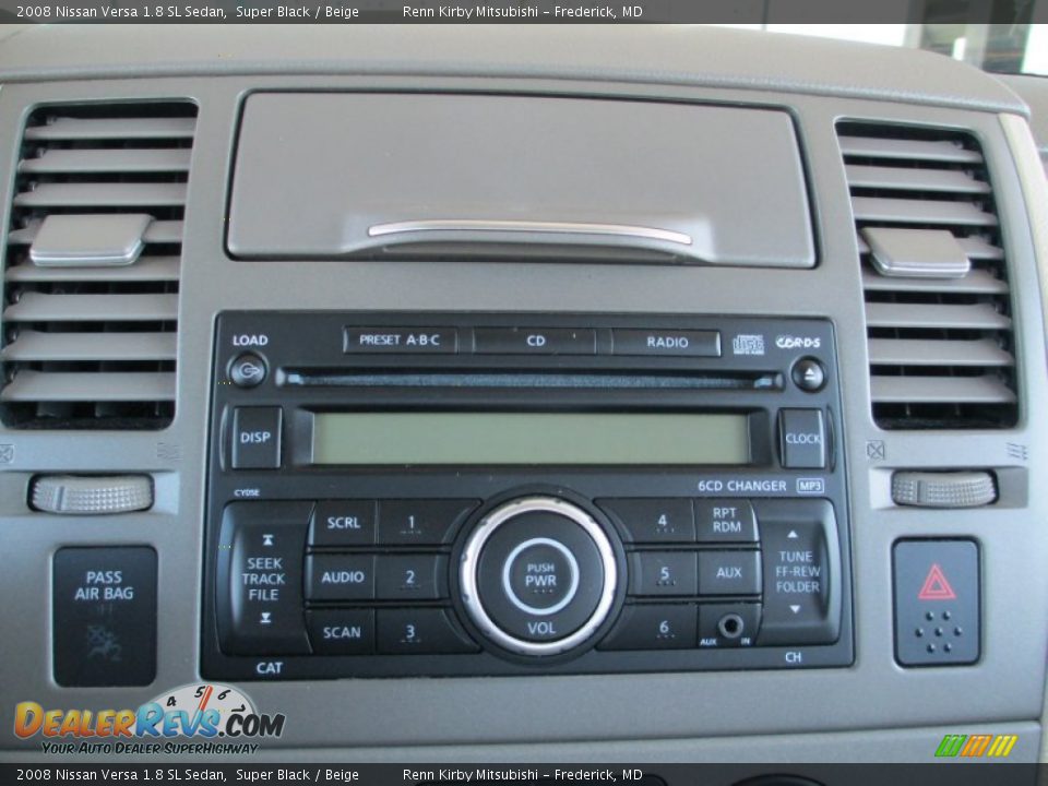 2008 Nissan Versa 1.8 SL Sedan Super Black / Beige Photo #20