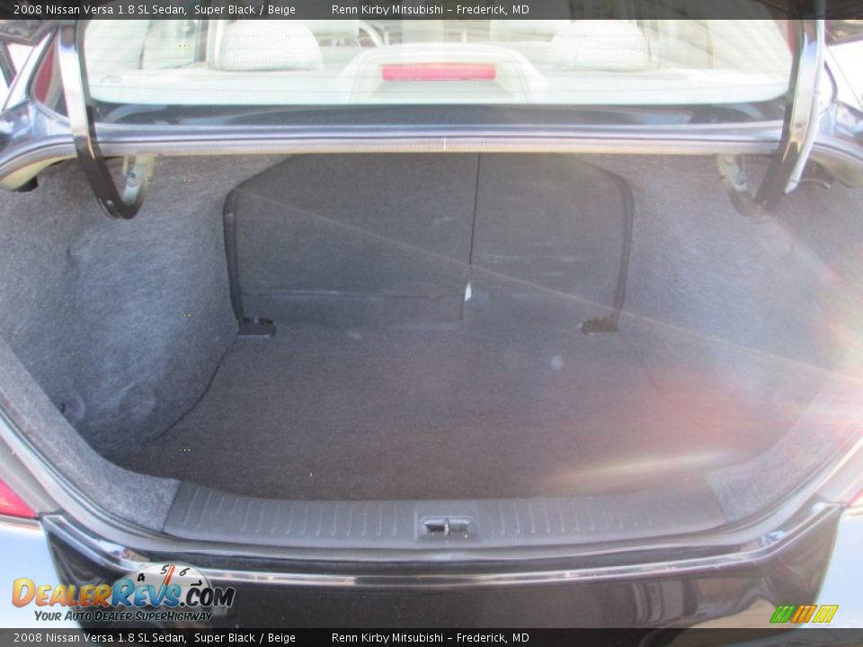 2008 Nissan Versa 1.8 SL Sedan Super Black / Beige Photo #26