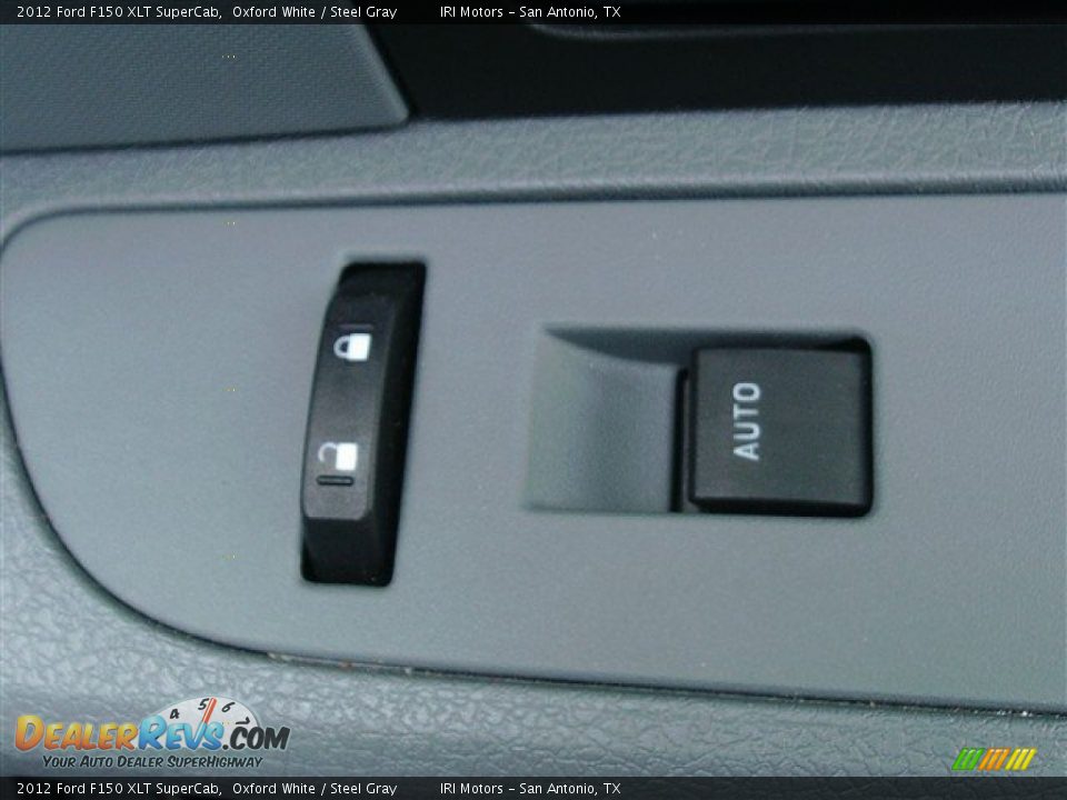 2012 Ford F150 XLT SuperCab Oxford White / Steel Gray Photo #8