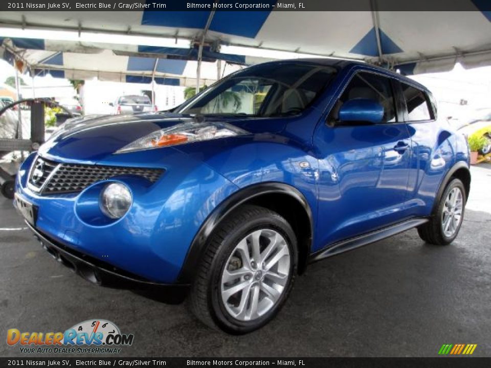 2011 Nissan Juke SV Electric Blue / Gray/Silver Trim Photo #3