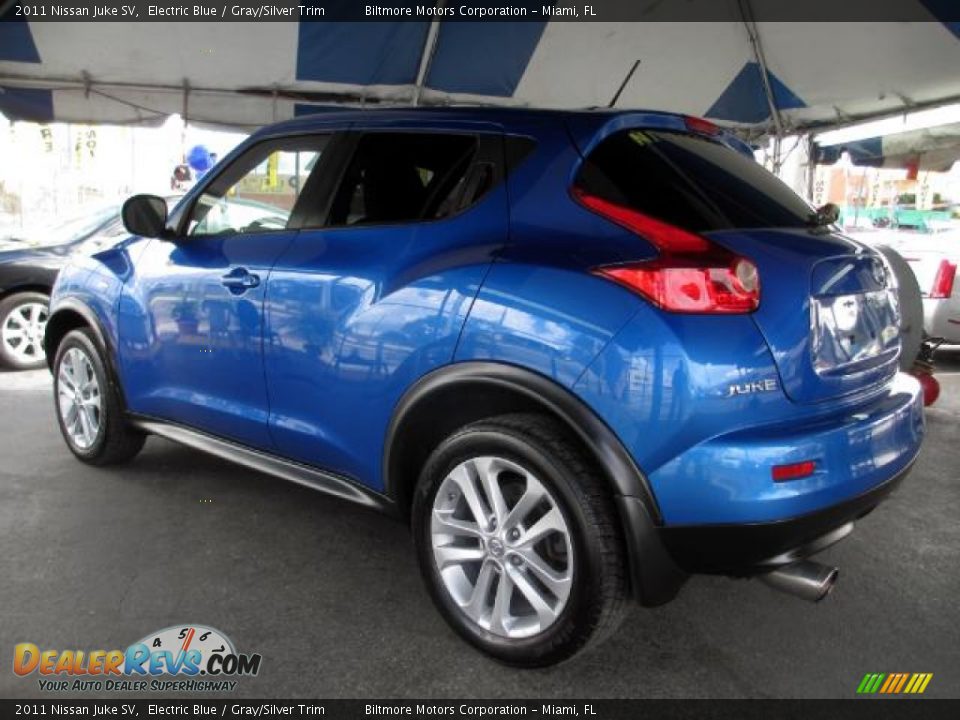 2011 Nissan Juke SV Electric Blue / Gray/Silver Trim Photo #6