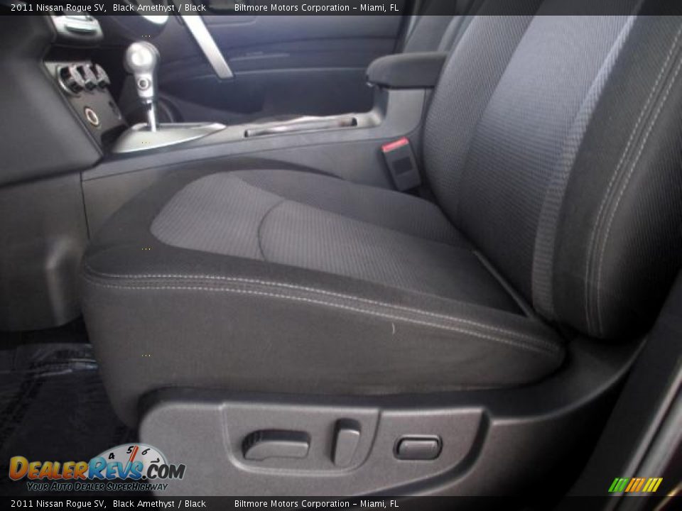 2011 Nissan Rogue SV Black Amethyst / Black Photo #23