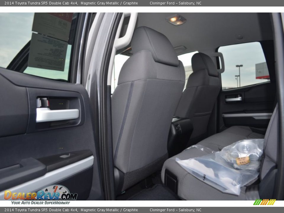 2014 Toyota Tundra SR5 Double Cab 4x4 Magnetic Gray Metallic / Graphite Photo #7