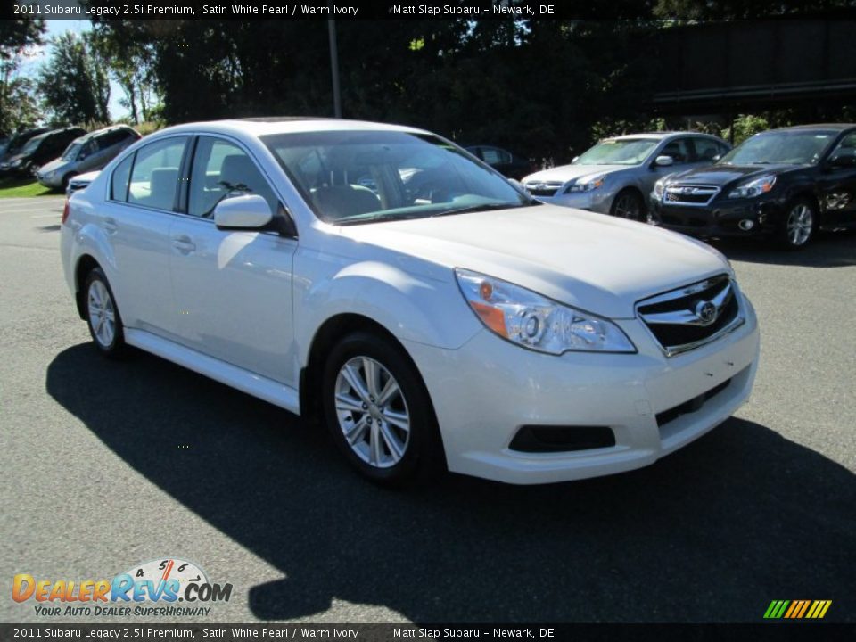2011 Subaru Legacy 2.5i Premium Satin White Pearl / Warm Ivory Photo #4