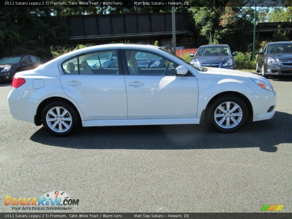 2011 Subaru Legacy 2.5i Premium Satin White Pearl / Warm Ivory Photo #5