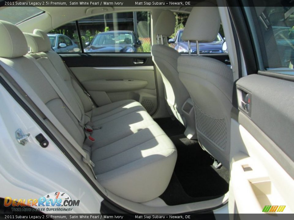 2011 Subaru Legacy 2.5i Premium Satin White Pearl / Warm Ivory Photo #18