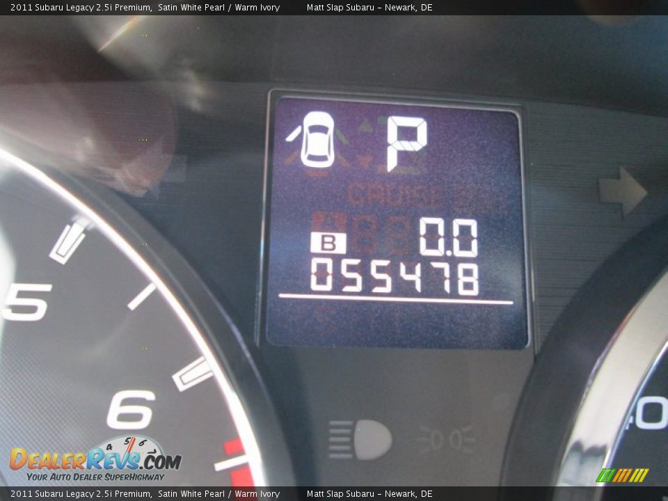2011 Subaru Legacy 2.5i Premium Satin White Pearl / Warm Ivory Photo #28
