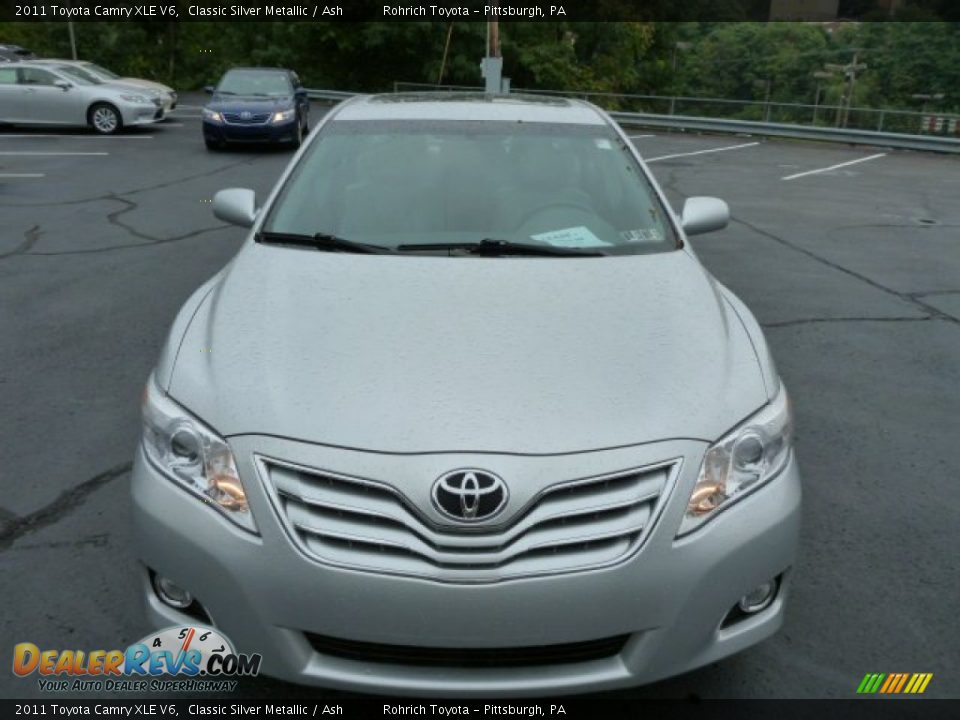 2011 Toyota Camry XLE V6 Classic Silver Metallic / Ash Photo #14