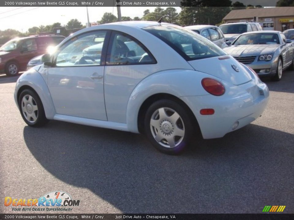 2000 Volkswagen New Beetle GLS Coupe White / Grey Photo #7