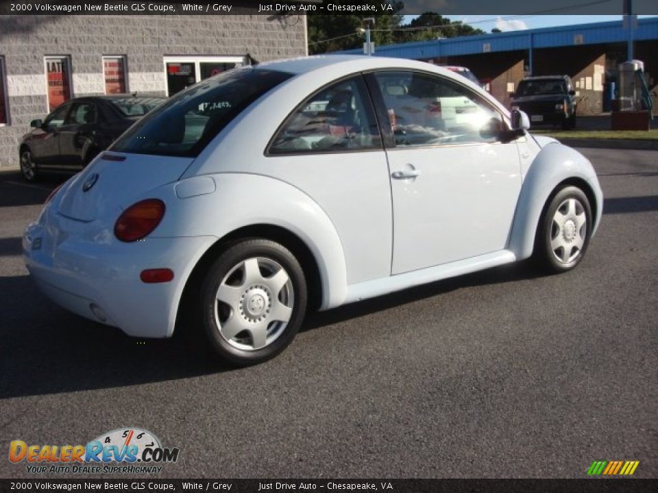 2000 Volkswagen New Beetle GLS Coupe White / Grey Photo #8