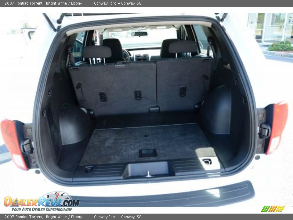 2007 Pontiac Torrent Bright White / Ebony Photo #14