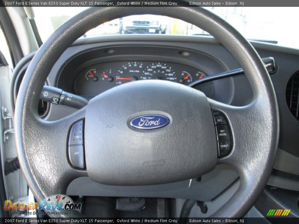 2007 Ford E Series Van E350 Super Duty XLT 15 Passenger Oxford White / Medium Flint Grey Photo #25
