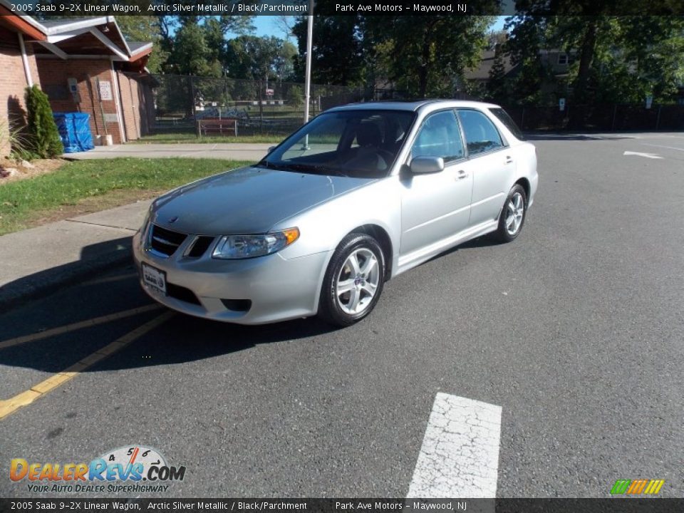 2005 Saab 9-2X Linear Wagon Arctic Silver Metallic / Black/Parchment Photo #2
